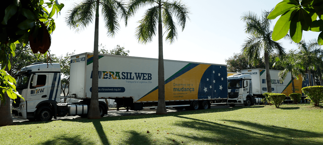 Brasil Web mostra protagonismo no transporte de carga pesada para e-commerce (B2B, B2C e D2C) no Fórum E-Commerce Brasil 2025
